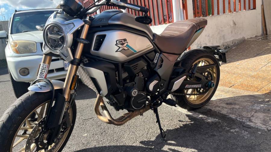 CFMoto, CLX 700 Heritage, 2021