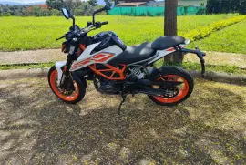 KTM, Duke , 2023