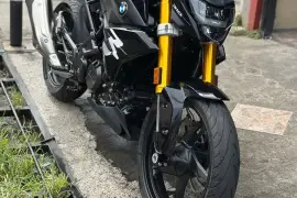 BMW, 310r, 2024