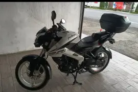 Bajaj, Pulsar NS 200, 2021