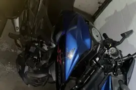 Honda, Xblade , 2021