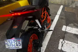 KTM, Duke 390, 2015