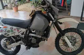 Suzuki, DR 650, 2015