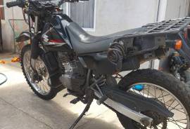 Suzuki, DR200SE , 2015