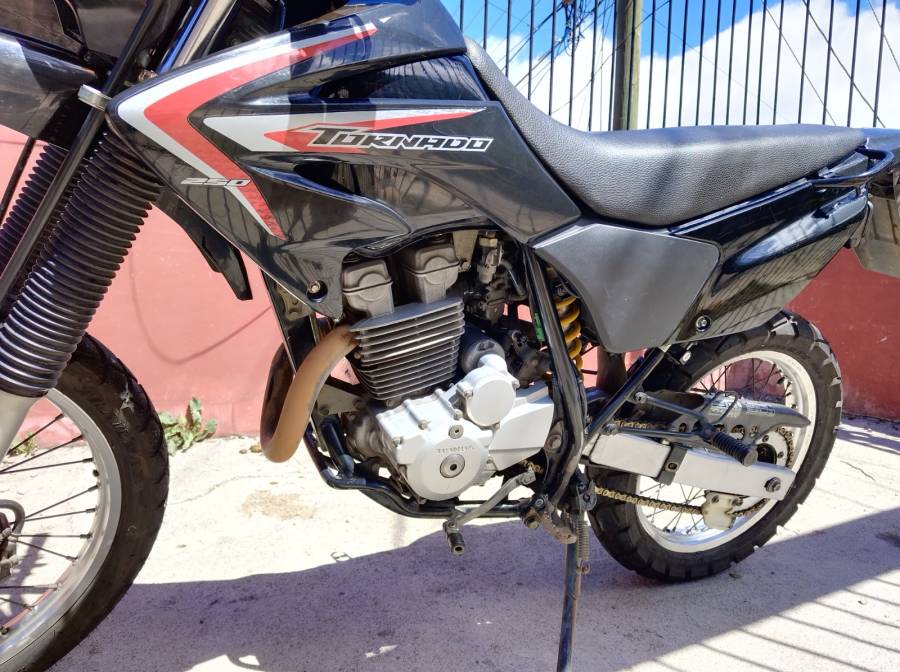 Honda, Tornado, 2017