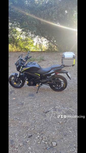 Bajaj, Dominar 400 negro mate, 2022