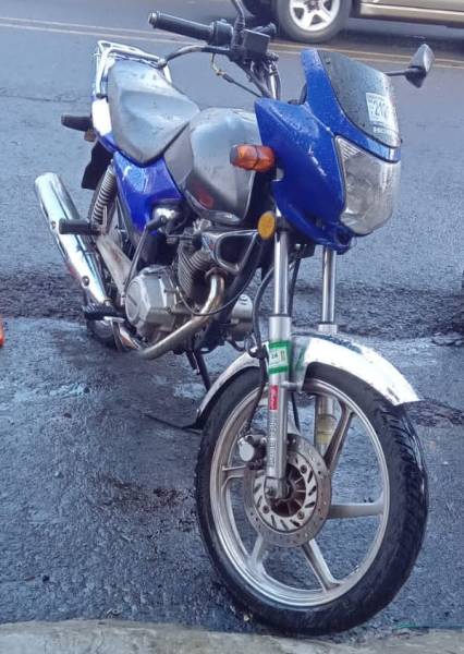 Honda, CGR 125 STORM, 2000