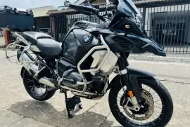 BMW, R1250GS ADVENTURE (Triple Black), 2021