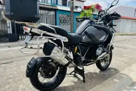 BMW, R1250GS ADVENTURE (Triple Black), 2021