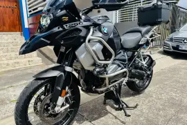 BMW, R1250GS ADVENTURE (Triple Black), 2021