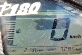 Bajaj, Pulsar 180, 2024