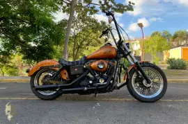 Harley-Davidson,  Dyna Street Bob , 2008