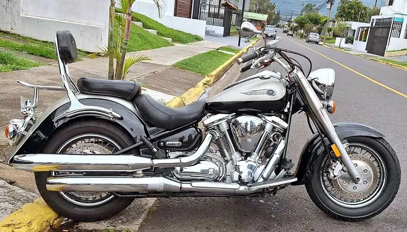 Yamaha, Road Star 1600 Classic , 2000