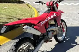 - Otras Marcas -, EC250, 2024