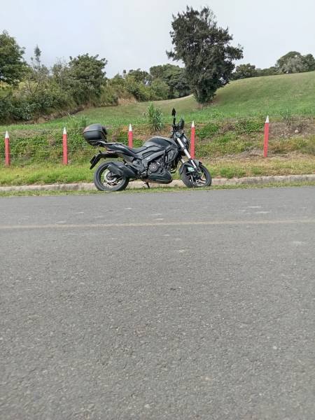 Bajaj, Dominar , 2023