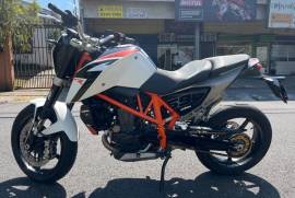 KTM, Duke 690, 2013