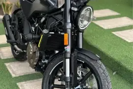 Husqvarna, Svartpilen, 2023