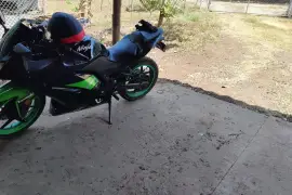 Kawasaki, Ninja 250 EX, 2009