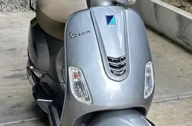 Vespa, VLX, 2023