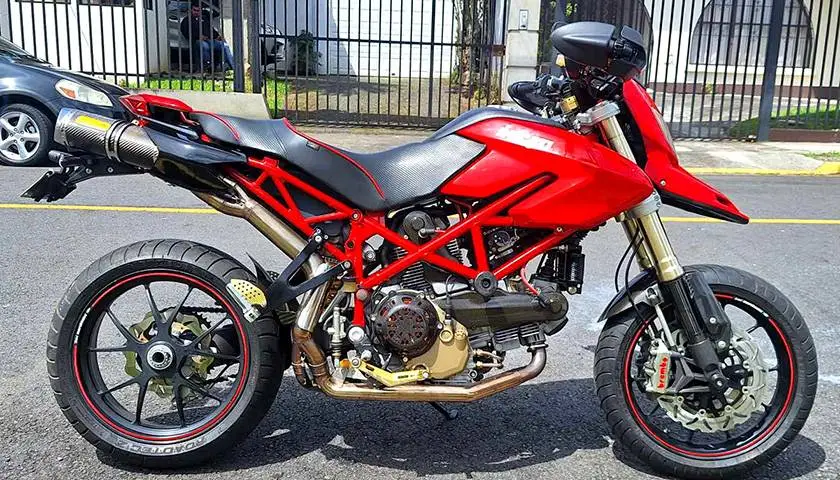 Ducati, Hypermotard 1100, 2008