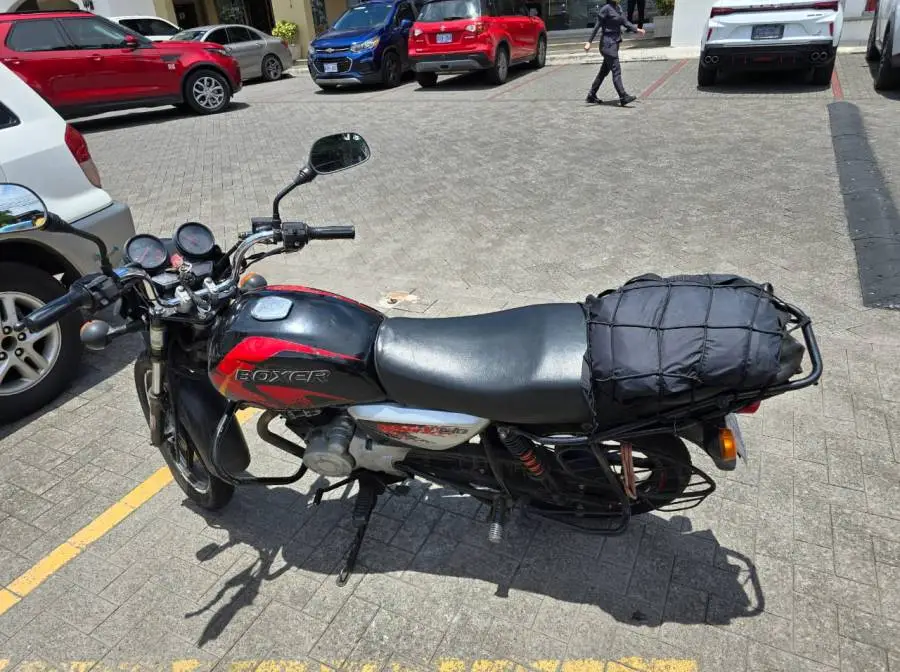 Bajaj, BOXER, 2016