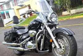 Suzuki, Boulevard C50 800 Classic Inyección, 2005