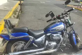 Suzuki, Vz800, 2000