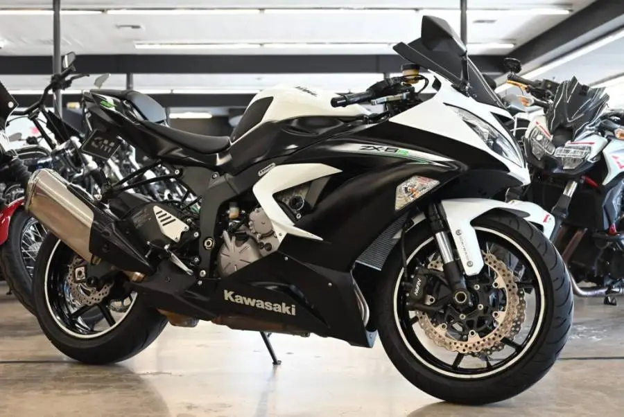 Kawasaki, 2014 KAWASAKI ZX6R, 2014