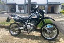 Suzuki, DR SE 650, 2009