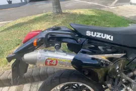 Suzuki, DR SE 650, 2009