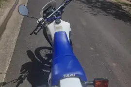 Yamaha, DT175, 2011