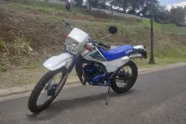 Yamaha, DT175, 2011