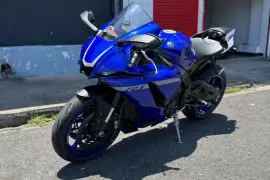 Yamaha, R1, 2021
