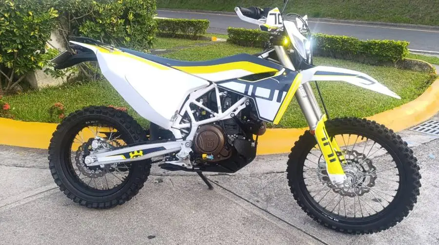 KTM, Husqvarna 701 Enduro , 2019