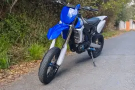 Yamaha, YZF, 2012