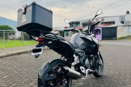 Benelli, TRK 251, 2021