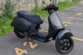 Vespa, 300 GTS Super Notte, 2020