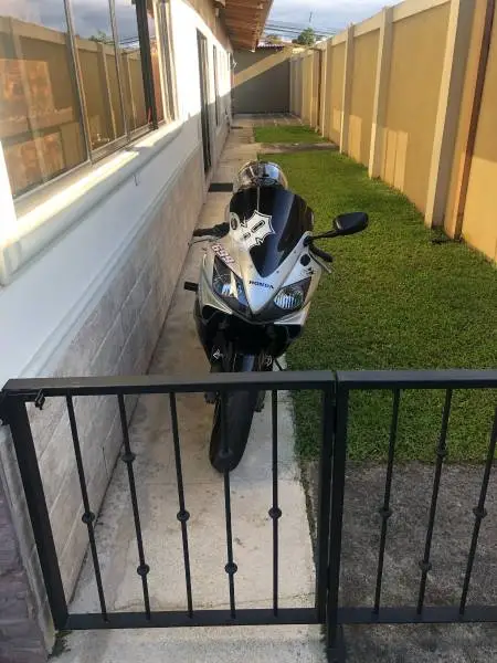 Honda, Cbr F4i sport , 2001