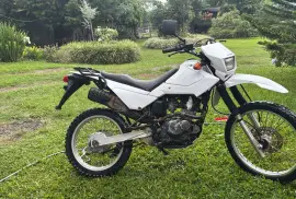 Suzuki, Dr200, 2016