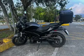 Bajaj, Dominar 400, 2025