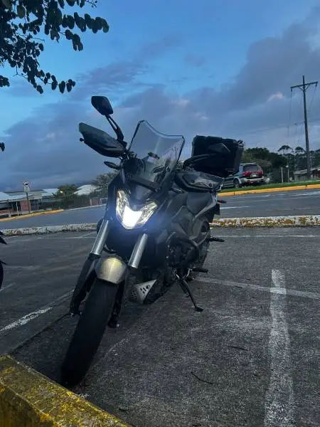 Bajaj, Dominar 400, 2025