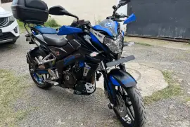 Bajaj, Pulsar NS200, 2016