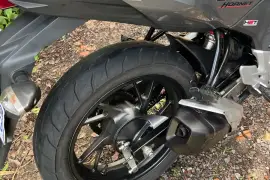 Honda, Hornet , 2018