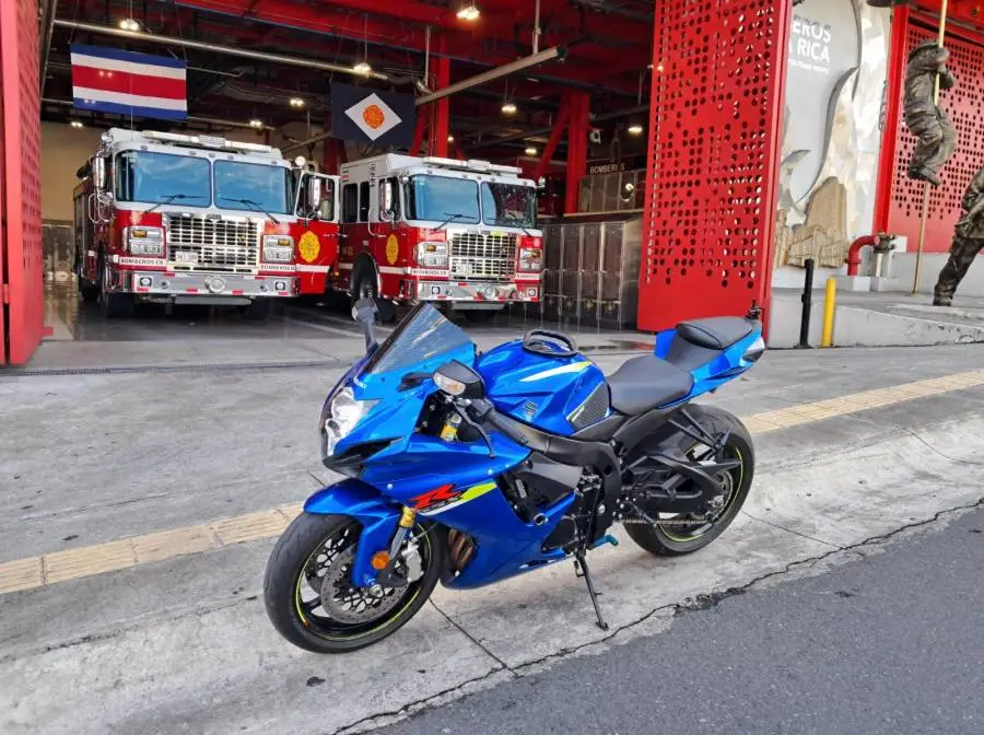 Suzuki, GSXR-750, 2015
