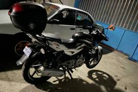 Bajaj, 220 SS, 2016