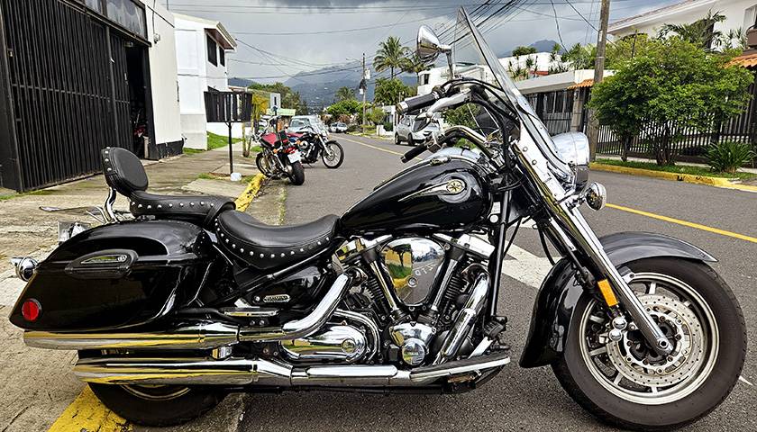 Yamaha road star 1700 midnight hotsell