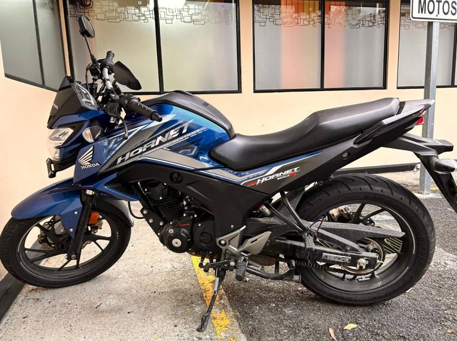 Honda, Hornet, 2022