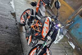 KTM, Duke 390, 2016