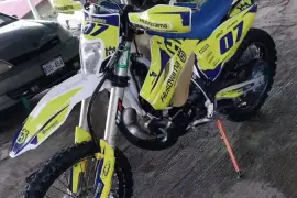 Husqvarna, TE300, 2015
