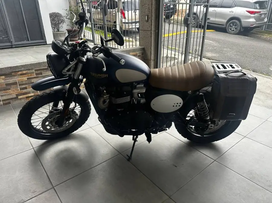 Triumph, Street Scrambler , 2022